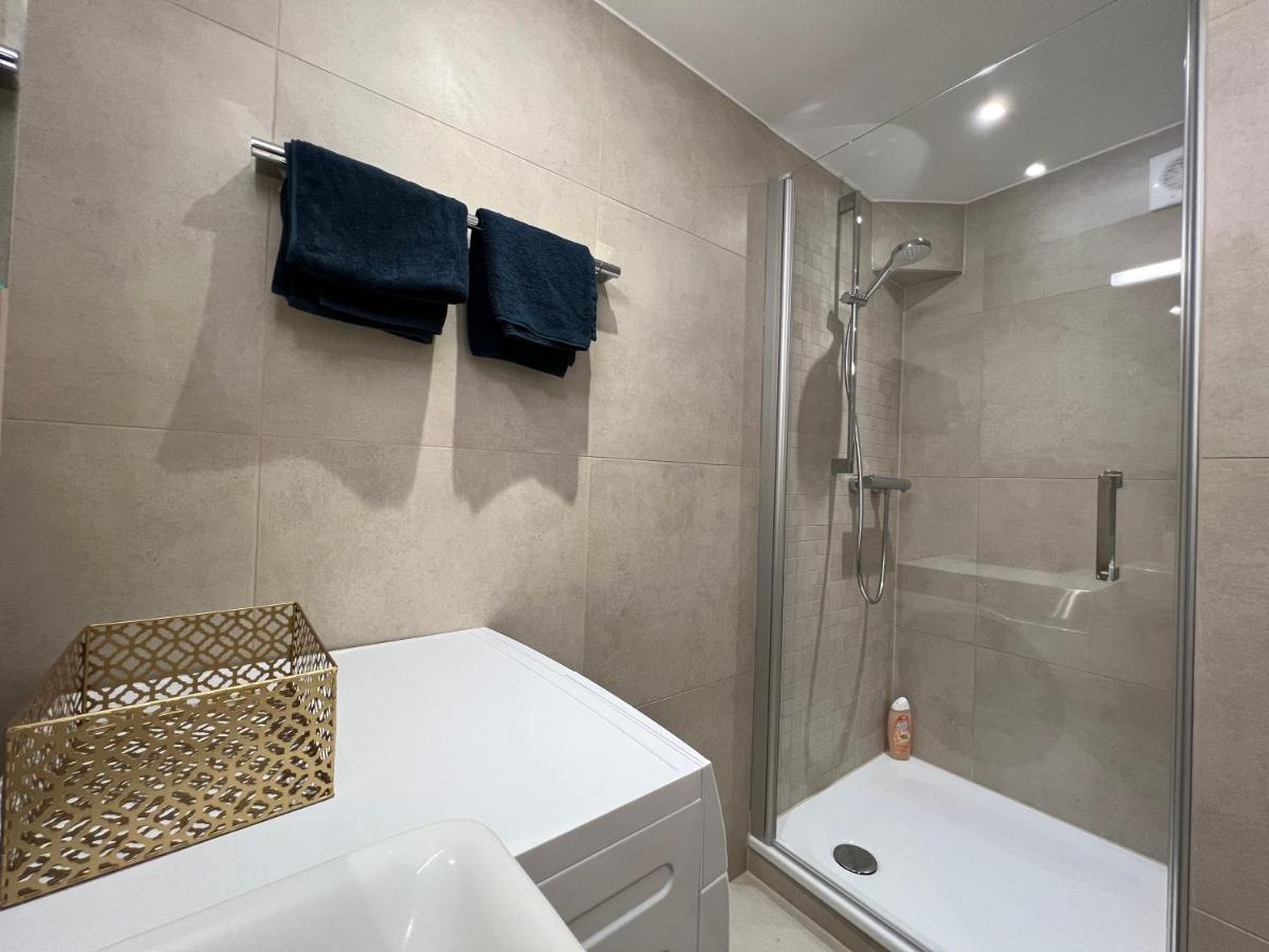 Moderne Wohnung Mit Pilatusblick 4 Pax Hergiswil Extérieur photo
